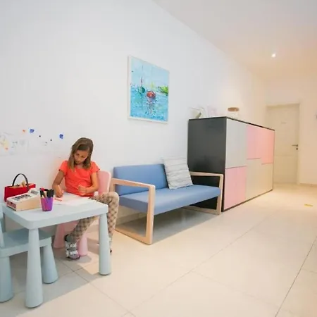 Apartament Luka's - ''no.1'' One-bedroom With Balcony And Sea...